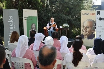 Oyuncu Vahide Per&ccedil;in, Minteks &ccedil;alışanlarıyla Rıfat Ilgaz&rsquo;ı konuştu