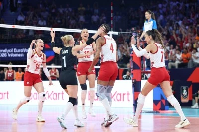 HARİKASINIZ FİLENİN SULTANLARI: FİNALDEYİZ...