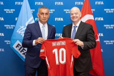 FIFA Başkanı Infantino'dan T&uuml;rkiye'ye tebrik