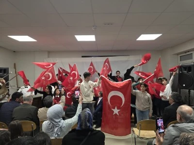 &Ccedil;ANAKKALE RUHU M&Uuml;NİH&rsquo;TE YAŞATILDI