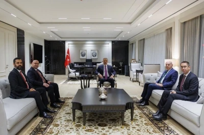 Bakan Fidan, Irak T&uuml;rkmen Cephesi Başkanı Ağaoğlu'nu kabul etti