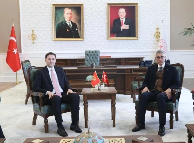 Bakan Memişoğlu, Karadağ Sağlık Bakanı Vojislav &Scaron;imun ile g&ouml;r&uuml;şt&uuml;
