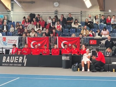A Mill&icirc; Kadın Tenis Takımı M&uuml;nih&rsquo;te Almanya&rsquo;yı Yendi, Bel&ccedil;ika&rsquo;ya 2&ndash;1 Mağlup Oldu