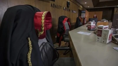 84 h&acirc;kim ve savcı meslekten &ccedil;ıkarıldı