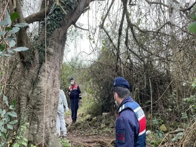 Haber alınamayan gen&ccedil; adamın cesedi &ccedil;alılıklarda bulundu 