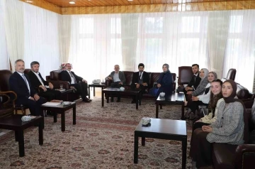 Hacım&uuml;ft&uuml;oğlu&rsquo;ndan istişare k&uuml;lt&uuml;r&uuml; vurgusu
