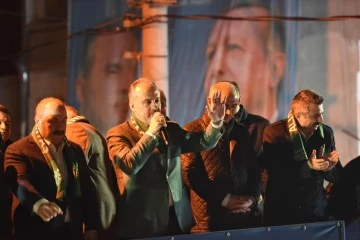 Bursa B&uuml;y&uuml;kşehir Belediye Başkanı ve Adayı Alinur Aktaş, yapacakları sosyal konutlar hakkında bilgi verdi 