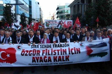 HAK-İŞ Filistin&rsquo;e destek i&ccedil;in Trabzon&rsquo;da miting d&uuml;zenledi
