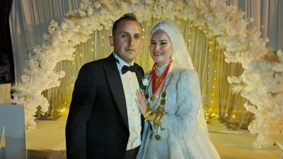 Hakim &ccedil;ift Bursa İznik'te d&uuml;nya evine girdi