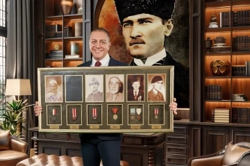 Halasının sandığından hazine &ccedil;ıktı
