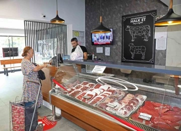 Halk Et&rsquo;in yeni &uuml;r&uuml;n&uuml; &lsquo;ANET Sucuk&rsquo; satışta
