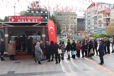 Halk Et Projesi Vatandaşın Y&uuml;z&uuml;n&uuml; G&uuml;ld&uuml;rmeye Devam Ediyor