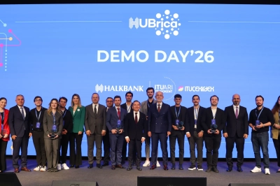 Halkbank HUBrica Demo Day'de 10 girişimi yatırımcılarla buluşturdu