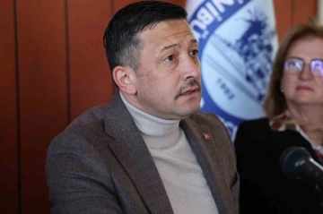 Hamza Dağ, İzmirli minib&uuml;s&ccedil;&uuml;lere seslendi: &ldquo;Gelin İzmir&rsquo;in direksiyonunu bize emanet edin&rdquo;
