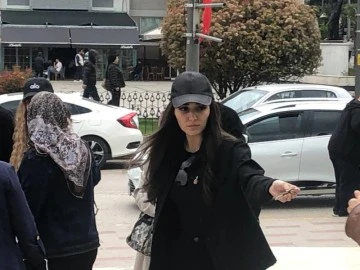 Hande Er&ccedil;el'in yıkıldığı an! 
