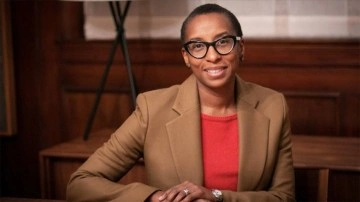 Harvard'da "ifade &ouml;zg&uuml;rl&uuml;ğ&uuml;n&uuml; savunan" Rekt&ouml;r g&ouml;revinden istifa etti