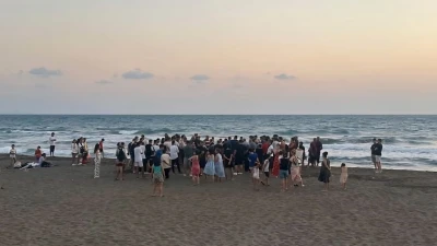 Hatay&rsquo;da dalgalarla a&ccedil;ığa s&uuml;r&uuml;klenen gen&ccedil; boğuldu