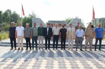 Hatay&rsquo;da ter&ouml;ristlerin saldırısında şehit olan polis memurları anıldı
