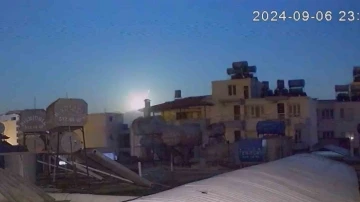 Hatay semalarında s&uuml;z&uuml;len parlak cisim kamerada