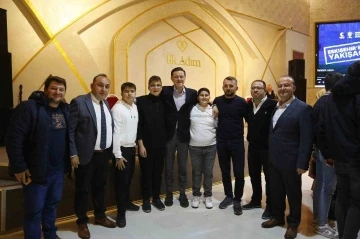 Hatipoğlu yineledi: &ldquo;Se&ccedil;imi kazanıyoruz&rdquo;
