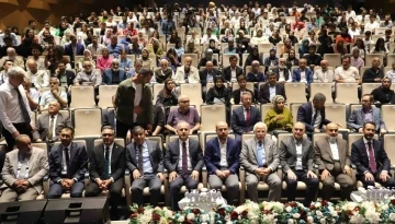 Hattat H&uuml;seyin Kutlu: &ldquo;İstanbul Mushafı&rsquo;nı 40 yıl g&ouml;nl&uuml;mde demledim&rdquo;
