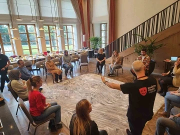 Hayat Hastanesi pozitif at&ouml;lyede