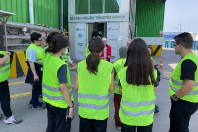 Hayat Kimya Gen&ccedil;leri &Uuml;retim Tesislerinde Ağırladı