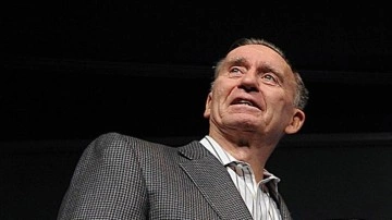 Hayattaki son Apollo 7 astronotu Walter Cunningham 90 yaşında &ouml;ld&uuml;