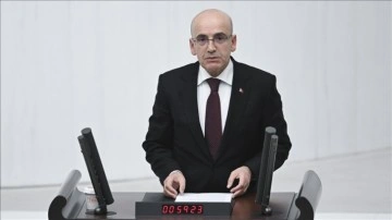 Hazine ve Maliye Bakanı Şimşek: KKM'den &ccedil;ıkış başladı, 3,4 trilyon liradan 2,7 trilyon liraya d