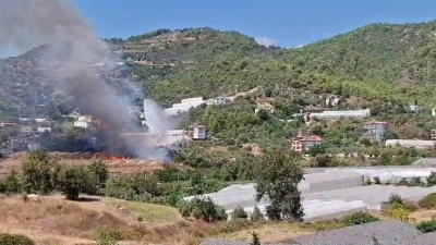 Helikopter pilotunun dikkati sayesinde yangın b&uuml;y&uuml;meden s&ouml;nd&uuml;r&uuml;ld&uuml;