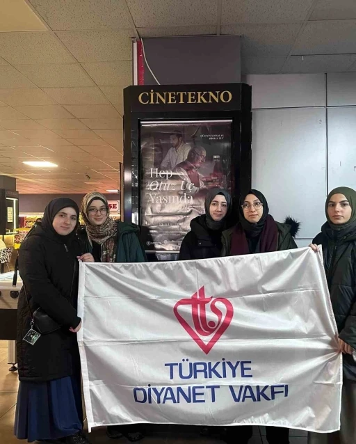 &ldquo;Hep Otuz &Uuml;&ccedil; Yaşında&rdquo; Erzurum&rsquo;da izleyici ile buluştu
