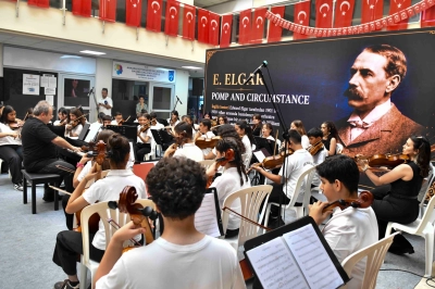 "Her &Ccedil;ocuğa Sanat Projesi" İle Geleceğin Sanat&ccedil;ıları Yetişmeye Devam Ediyor