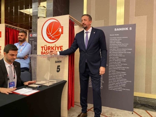 Hidayet T&uuml;rkoğlu yeniden T&uuml;rkiye Basketbol Federasyonu başkanı se&ccedil;ildi
