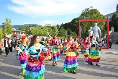 Hıdırellez'in en g&uuml;zel renkleri Bursa'da yaşandı
