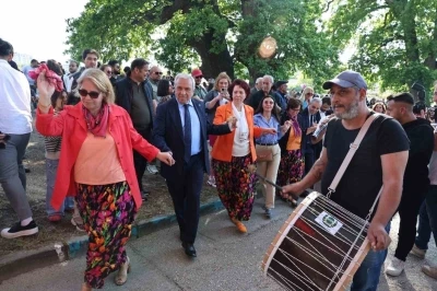 Hıdırellez Nil&uuml;fer&rsquo;de coşkuyla kutlandı
