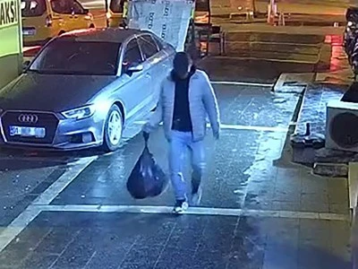 Hırsızlık i&ccedil;in girdiği iş yerinde i&ccedil;ki i&ccedil;ip, diz&uuml;st&uuml; bilgisayarları &ccedil;aldı