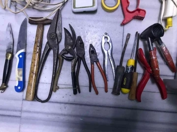 Hırsızlık zanlısı polisten ka&ccedil;amadı