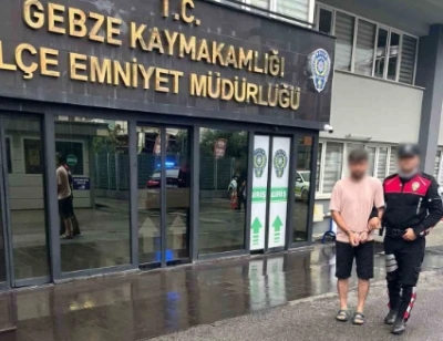 Hırsızlıktan aranıyordu yakalandı