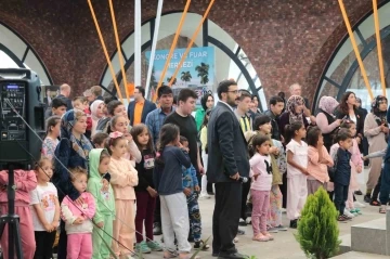 Hollanda B&uuml;y&uuml;kel&ccedil;iliği, Ulusal g&uuml;n&uuml;nde &rsquo;Eğitim ve Yaşam merkezi&rsquo; a&ccedil;ılışı ger&ccedil;ekleştirdi
