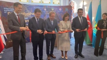 Hollanda'da tarihi T&uuml;rk tamgalarının tanıtıldığı sergi d&uuml;zenlendi