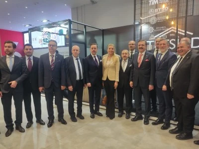 HOMETEX'te Bursa ve DOSABSİAD farkı! 