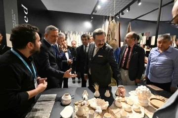 HOMETEX t&uuml;m hızıyla devam ediyor