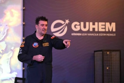 H&Uuml;RKUŞ&rsquo;un baş test pilotu Murat &Ouml;zpala, Bursa'da deneyimlerini paylaştı