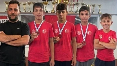 H&uuml;seyin Akbaş&rsquo;ın k&ouml;y&uuml;nde yetiştiler, milli kamp kadrosuna girdiler