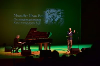 H&uuml;sn&uuml; Arkan ve Dengin Ceyhan'dan Bursa'da unutulmaz performans