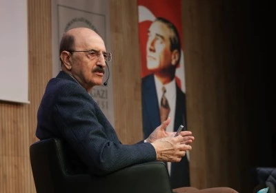 H&uuml;sn&uuml; Mahalli, Bursa'da T&uuml;rk gazeteciliğinin eksikliğini anlattı