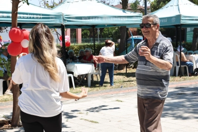 Huzurevi Sakinlerinin Piknik Keyfi