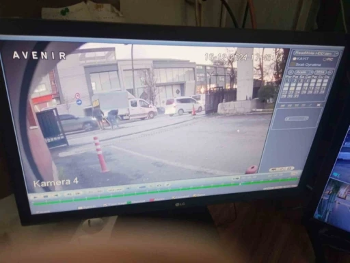 İBB&rsquo;nin &ouml;l&uuml;m&uuml;nde ihmali olduğu iddia edilen İmam Kaba&rsquo;nın &ccedil;ukura d&uuml;şt&uuml;ğ&uuml; anlar kamerada
