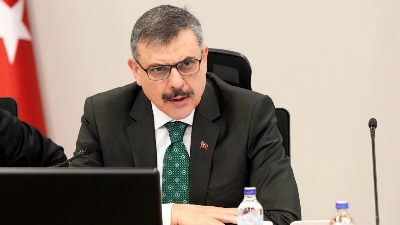 İ&ccedil;işleri Bakanı &Ccedil;ift&ccedil;i: "Kimsenin g&ouml;z&uuml;n&uuml;n yaşına bakmayacağız"