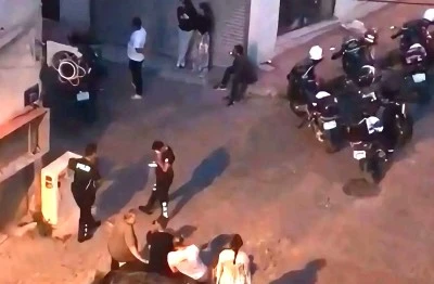 İhbara gelen polis tarafından &ouml;l&uuml; bulundu; eşi g&ouml;zaltında